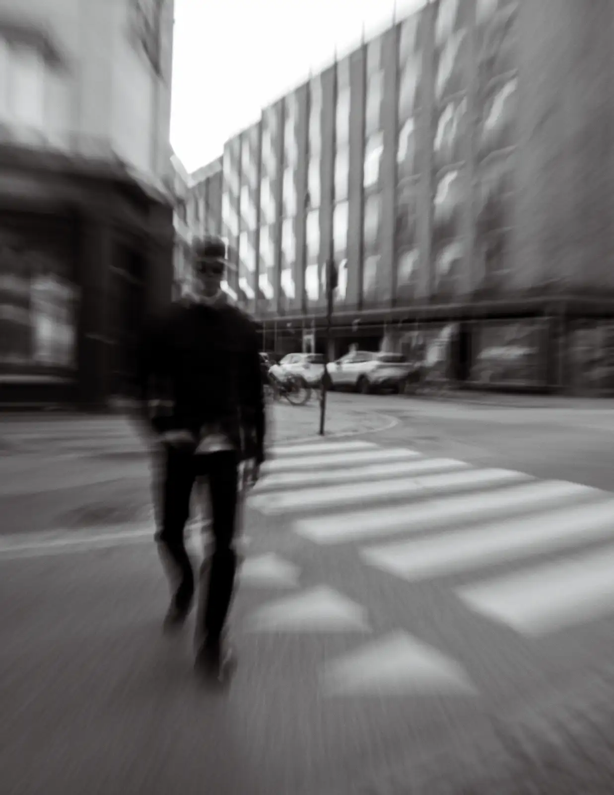 Hvorfor B2B-brands skal turde være redaktionelle. 7 SHAPING NEW TOMORROW